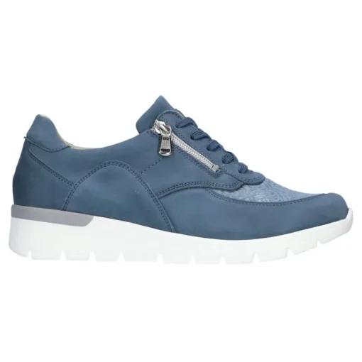 LYSEBLÅ SNEAKER