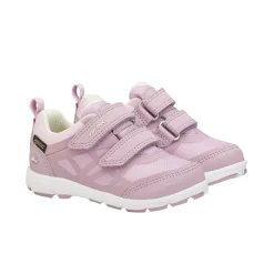 PINK SNEAKER