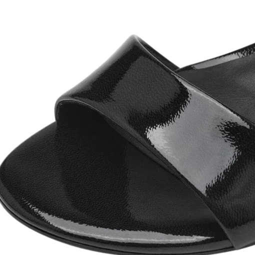 SORT LAK SANDAL