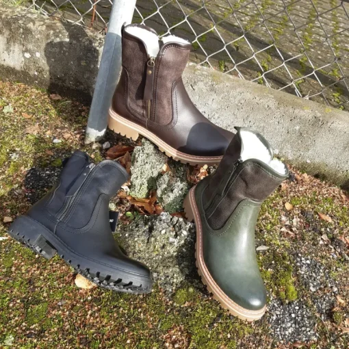 SORT STØVLE